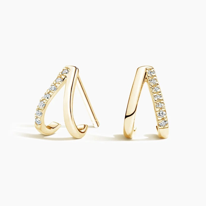 Pendiente V con Diamantes