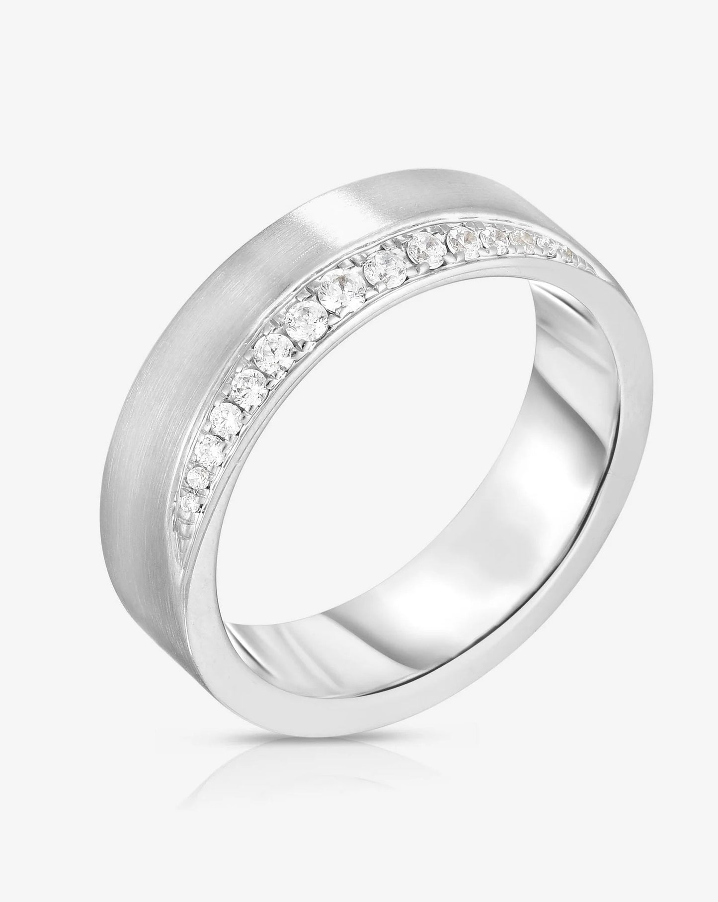 Alianza de Boda plana con Diamantes