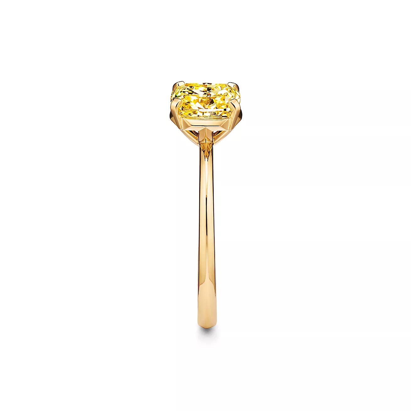 Anillo de Diamante Fancy Yellow Cushion
