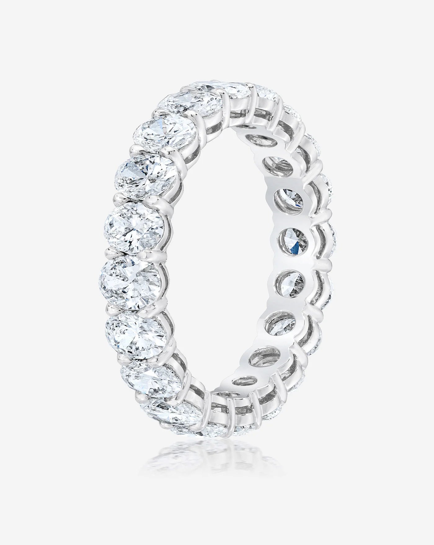 Alianza de Diamantes talla Oval "Eternity"