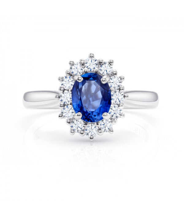 Anillo de Zafiro Oval con Orla de Brillantes Estilo Lady Dee